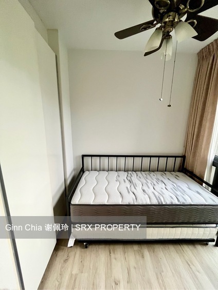The Lakefront Residences (D22), Condominium #555565461